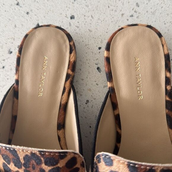 Ann Taylor Mules Flat Leopard Print Calf Hair Women's Size 5.5 Slip On Shoes EUC - Picture 9 of 12